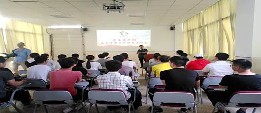 徐州開放大學(xué)?江蘇城市職業(yè)學(xué)院徐州辦學(xué)點   2018年度讀書節(jié)活動工作總結(jié)